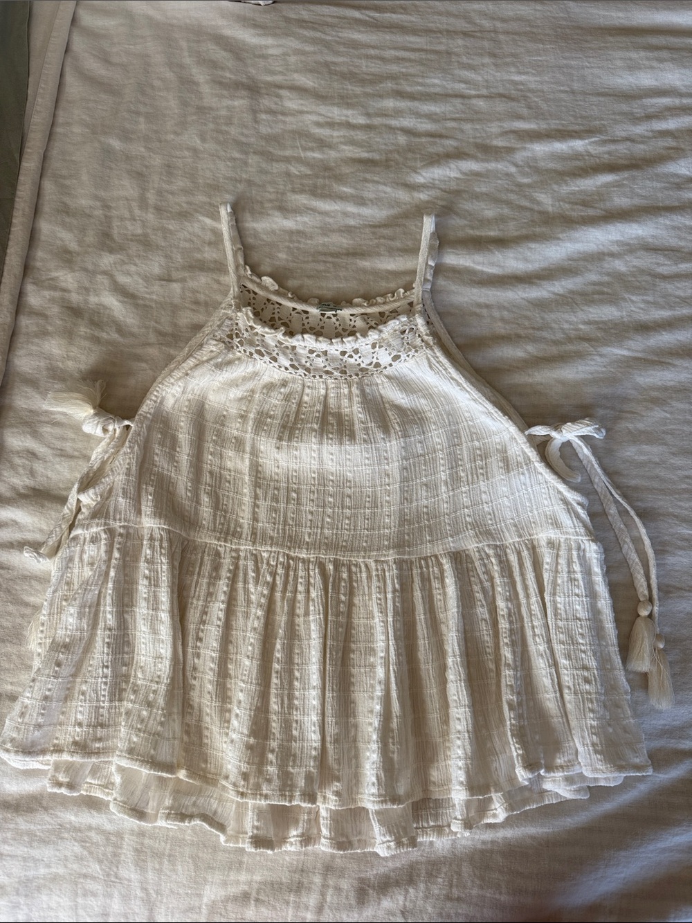 Aerie Women's Cream Crochet Yoke Sleeveless Peasant Top